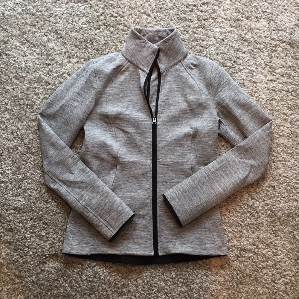 Lululemon lightweight jacket